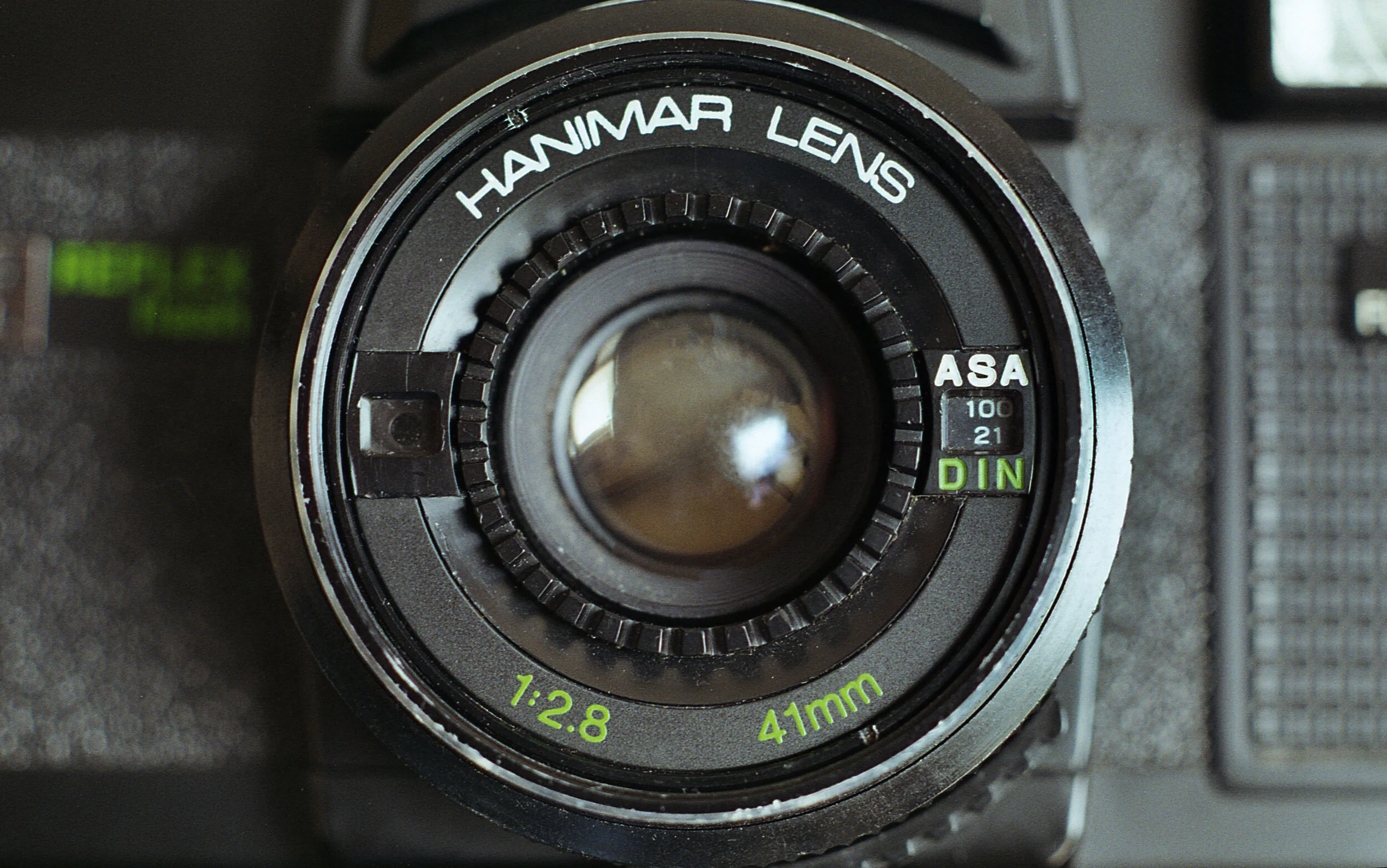 Hanimex 35 Reflex Flash — Aperture Preview